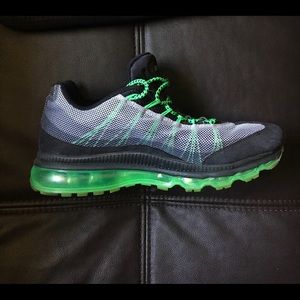 NIKE Air Max 95. - Size 10